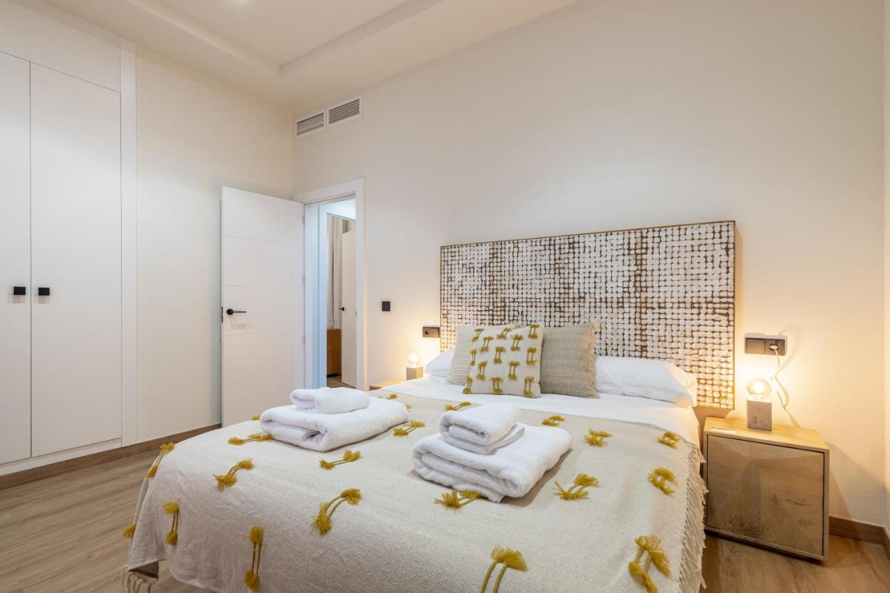 Apartmán Pasaje Chinitas 1628 Màlaga Exteriér fotografie