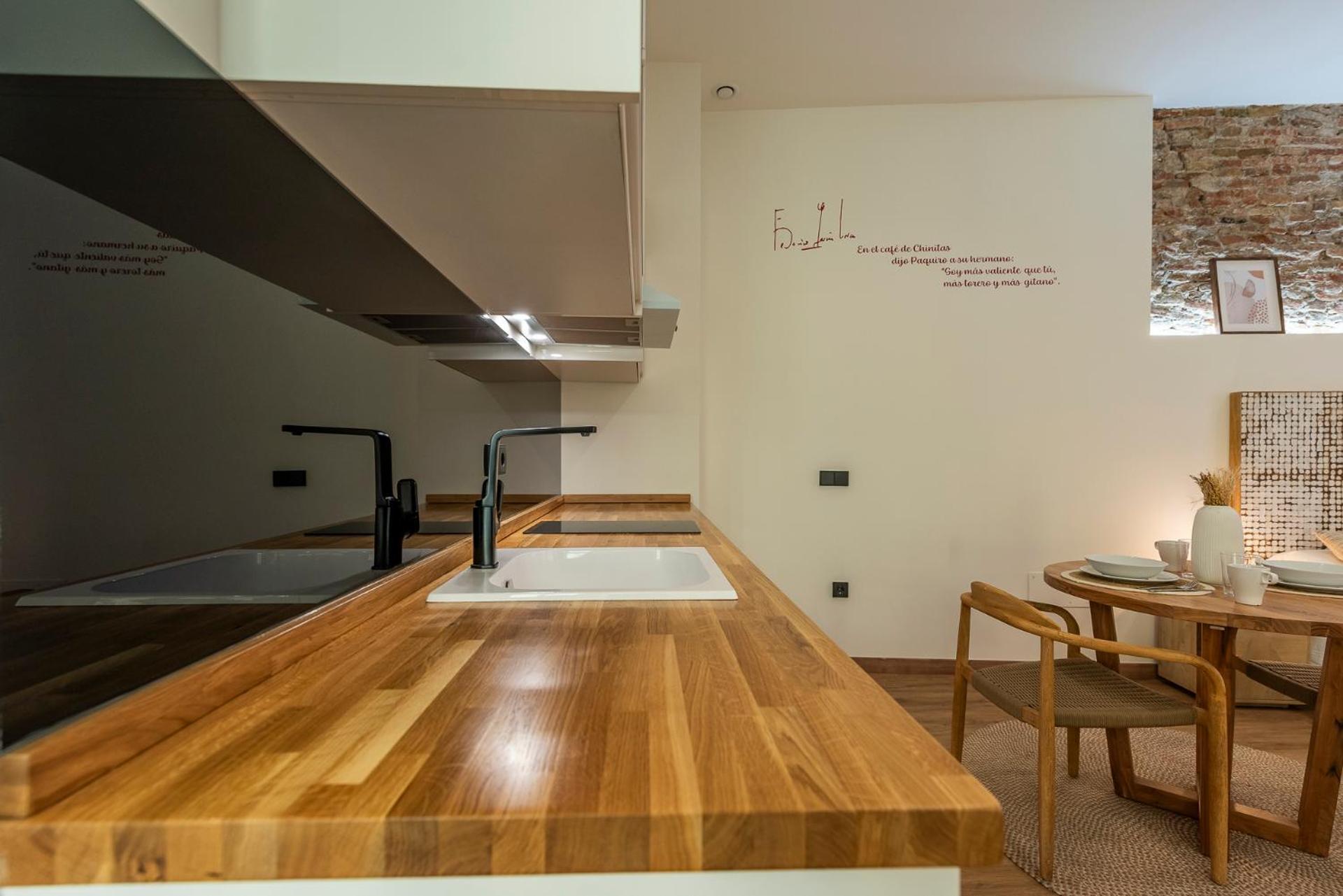 Apartmán Pasaje Chinitas 1628 Màlaga Exteriér fotografie